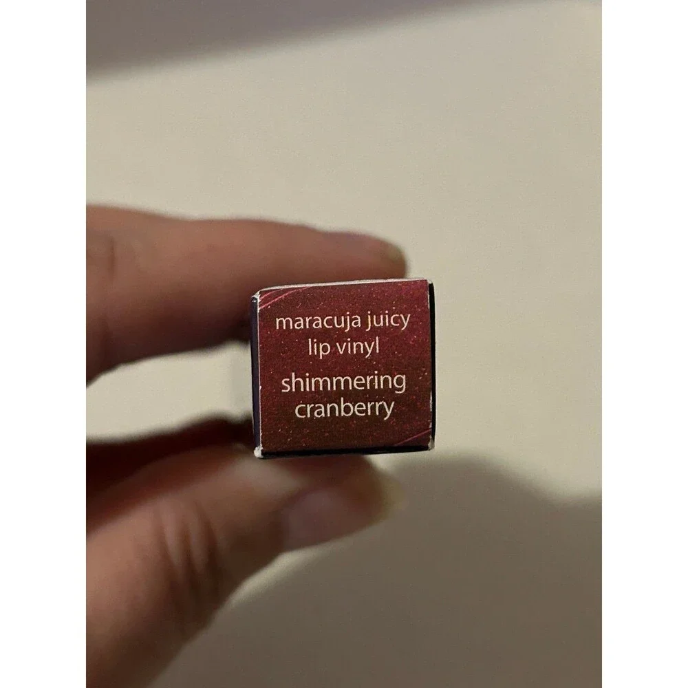 Tarte Maracuja Juicy Lip Vinyl in Shimmering Cranberry 2.7 g/0.095 oz